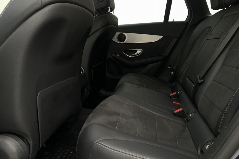 Mercedes GLC220 bild 19