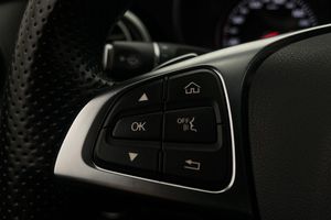 Mercedes GLC220 bild 10