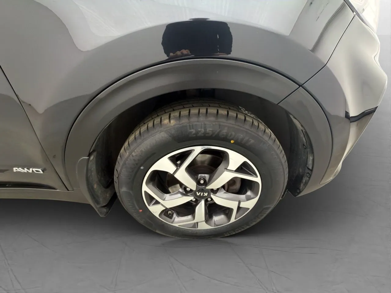 Vehicle image 33