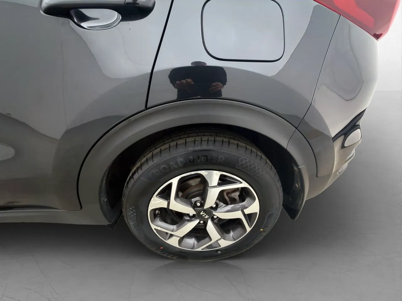 Vehicle image 31