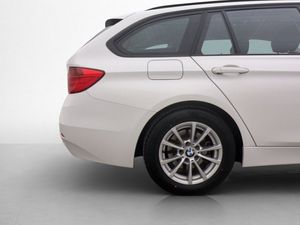 BMW 320 bild 31
