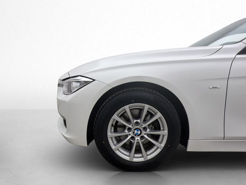BMW 320 bild 29