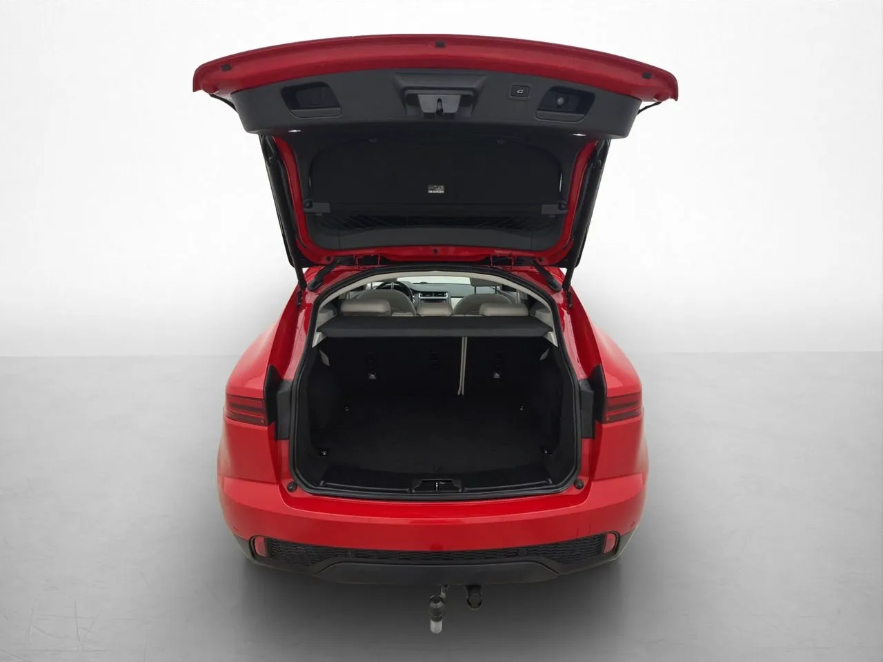 Vehicle image 32