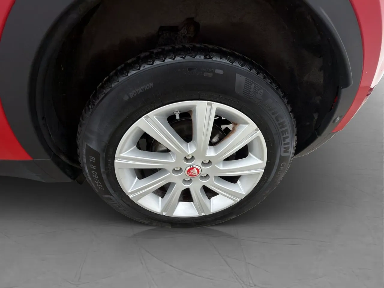 Vehicle image 35