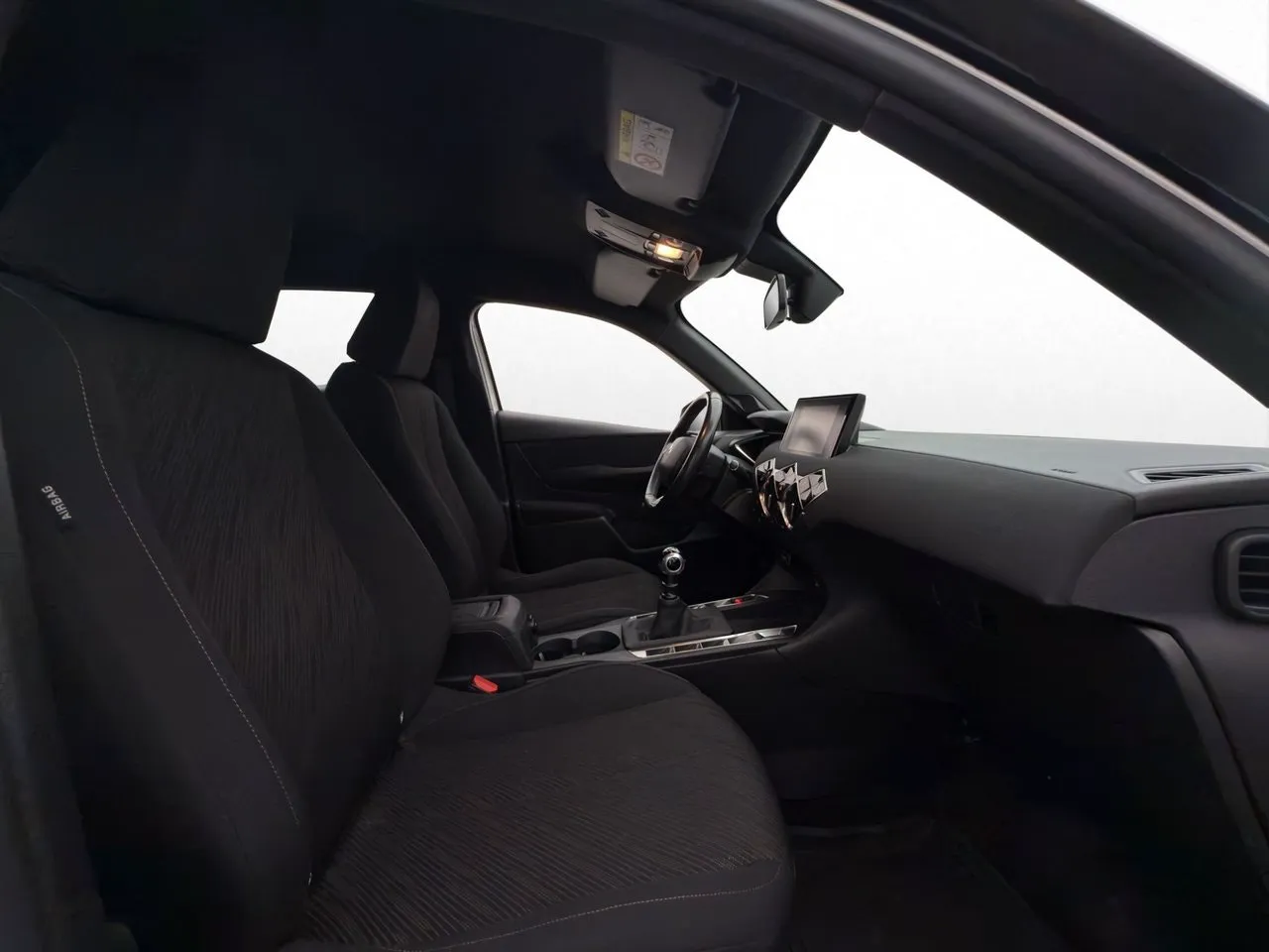 Vehicle image 21