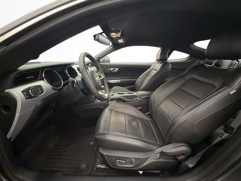 Ford Mustang bild 12