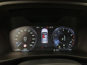 Volvo XC40 bild 15