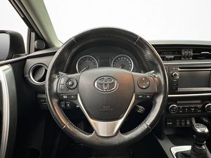 Toyota Auris bild 13