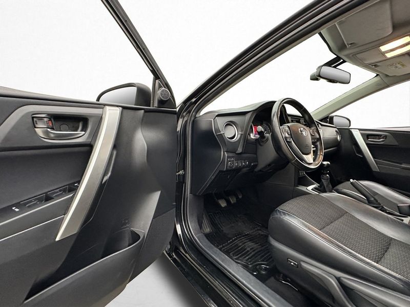 Toyota Auris bild 10