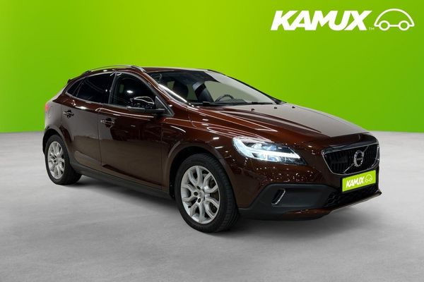 Volvo V40 Cross Country D3 150hk Buisness Advanced Drag, Kamera, Adaptiv, Ny Ka - 2017