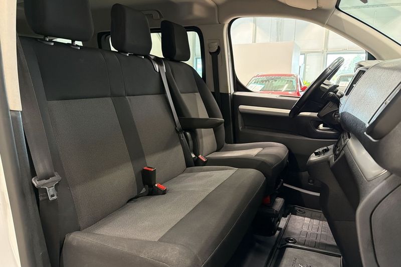 Peugeot Traveller bild 14