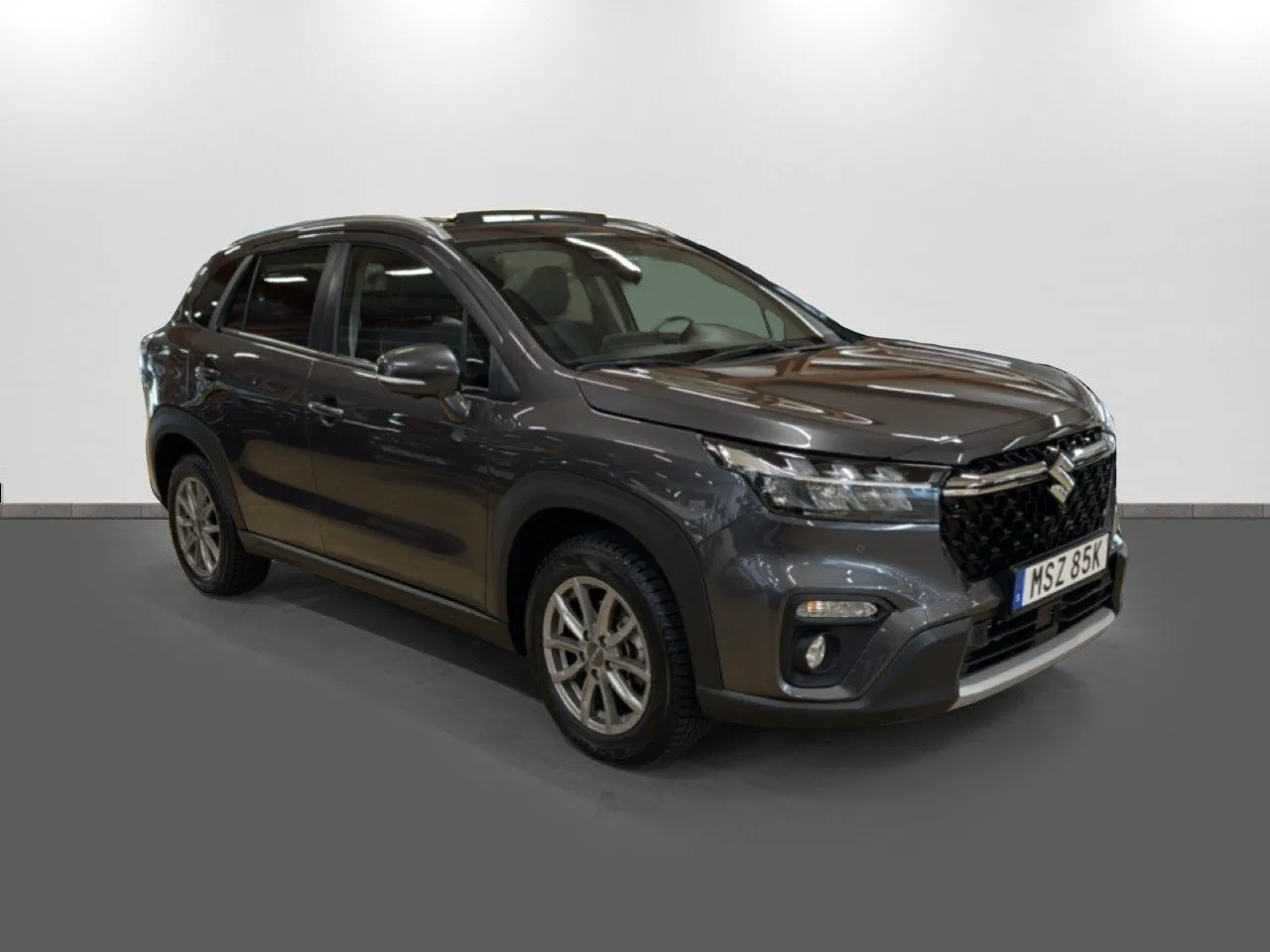 Vehicle image 2
