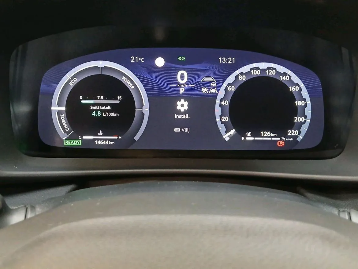 Vehicle image 14