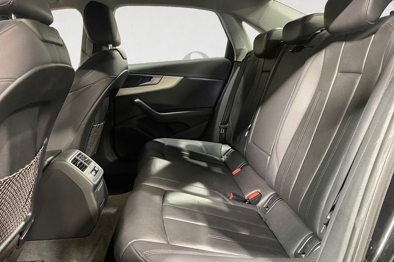 Audi A4 bild 14