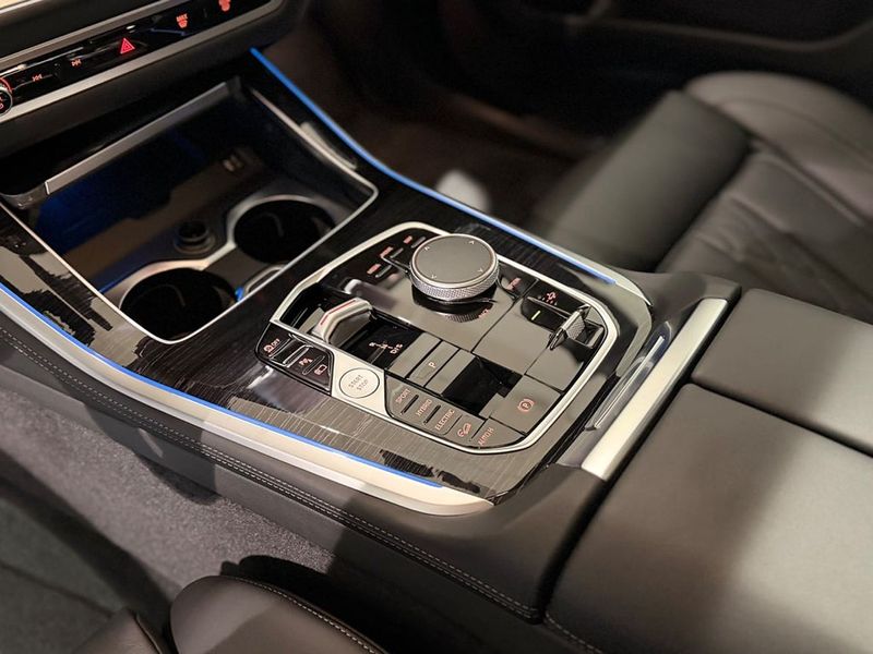 BMW X5 bild 7