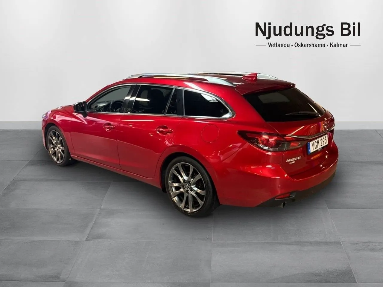 Vehicle image 1