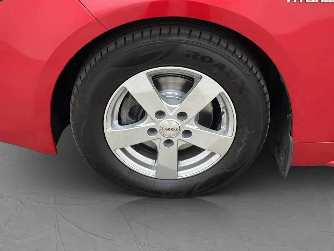 Vehicle image 23