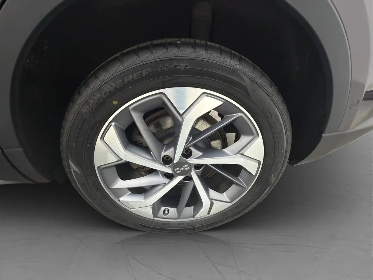 Vehicle image 31