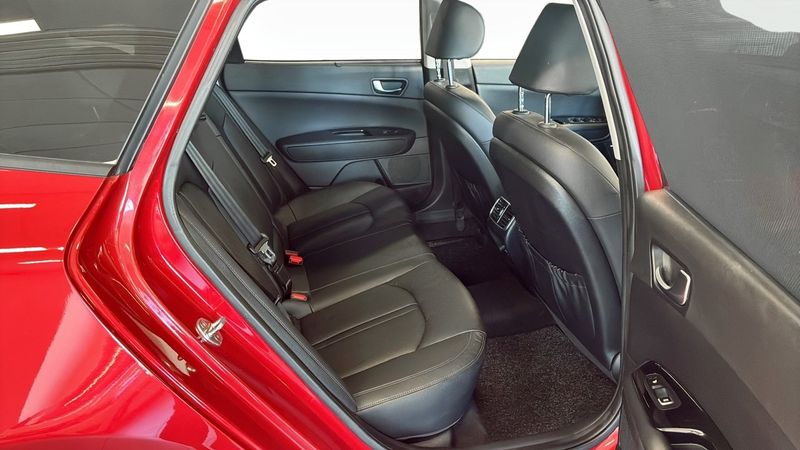 Kia Optima bild 5