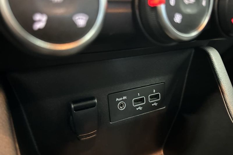 Renault Clio bild 15
