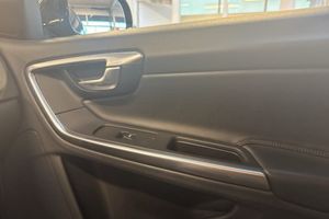 Volvo V60 bild 18