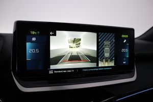 Peugeot e-2008 bild 19