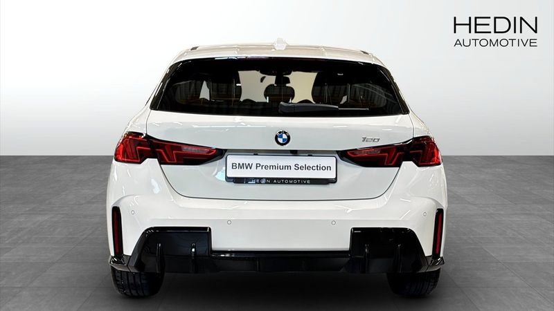 BMW 120 bild 7