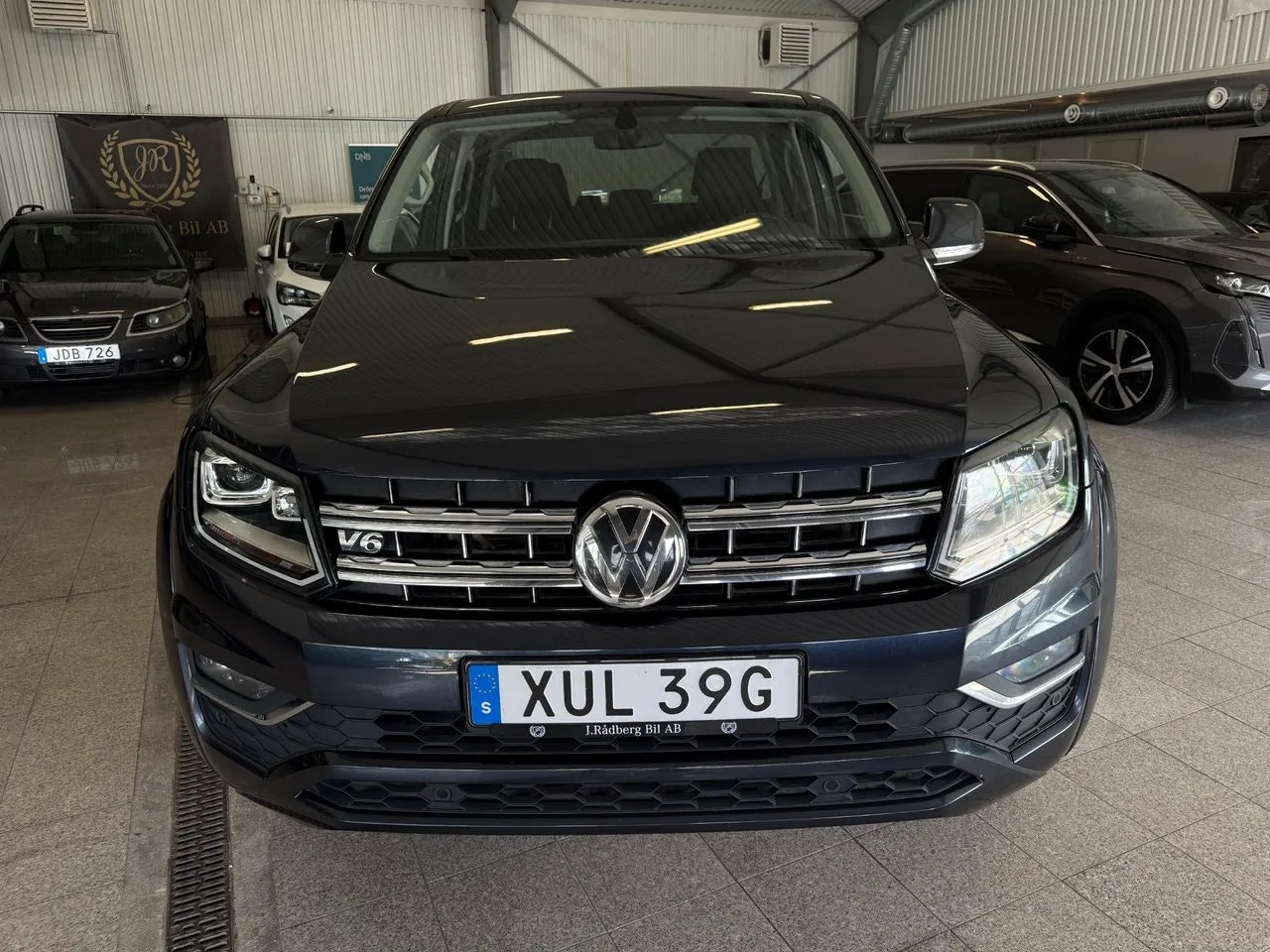 Vehicle image 9