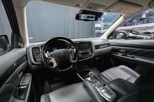 Mitsubishi Outlander bild 11