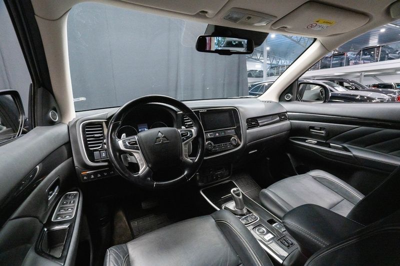 Mitsubishi Outlander bild 11