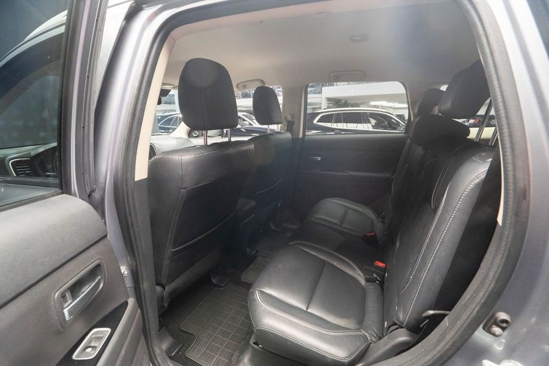 Mitsubishi Outlander bild 18
