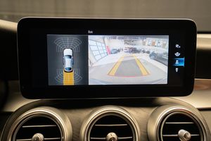 Mercedes GLC300 bild 15