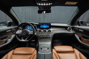 Mercedes GLC300 bild 12