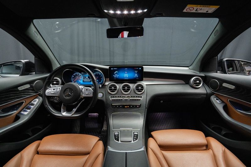 Mercedes GLC300 bild 12