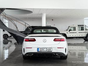 Mercedes E300 bild 6