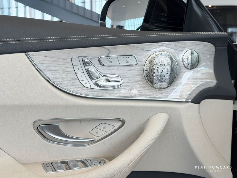 Mercedes E300 bild 18