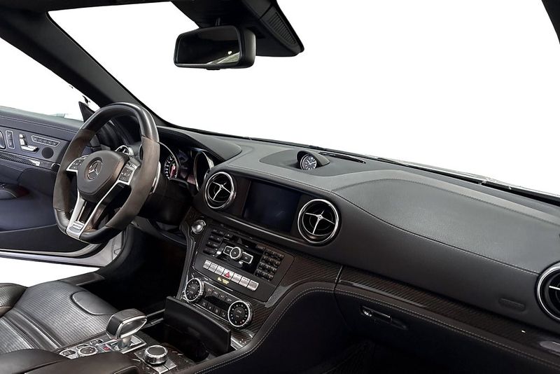 Mercedes SL63 AMG bild 9