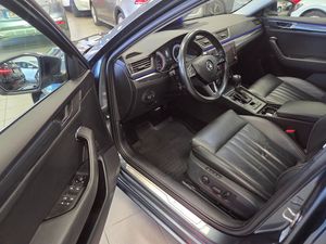Skoda Superb bild 2