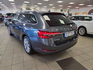 Skoda Superb bild 8