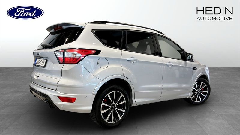 Ford Kuga bild 2