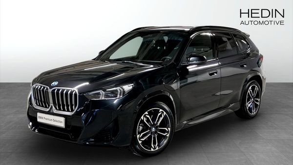 BMW X1 XDRIVE25E H/K- Ljud, M sport, Rattvärme - 2026