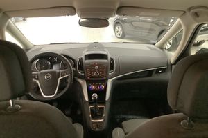 Opel Zafira bild 9