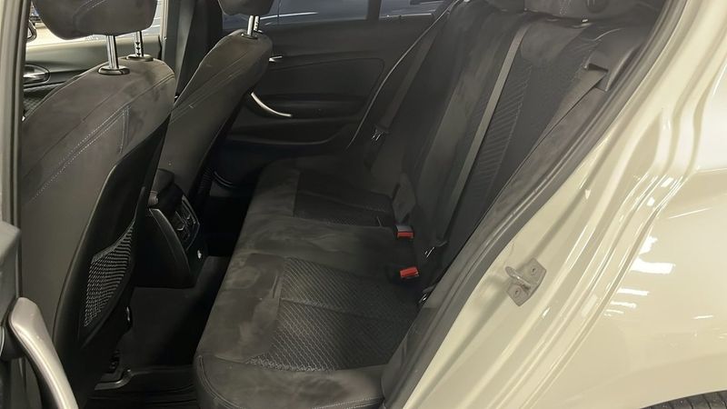 BMW 120 bild 22