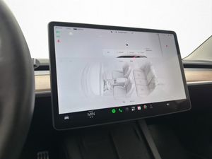Tesla Model 3 bild 22