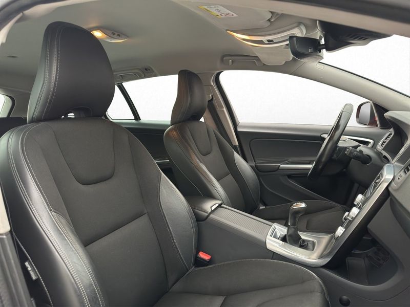 Volvo V60 bild 25