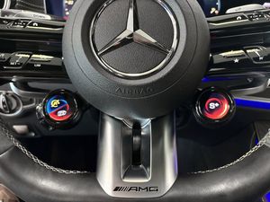 Mercedes E63 AMG bild 16