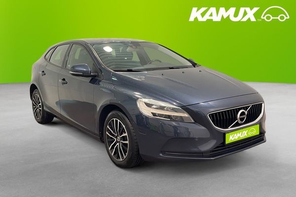 Volvo V40 D2 Business Advanced Sensorer Värmare 120hk - 2017