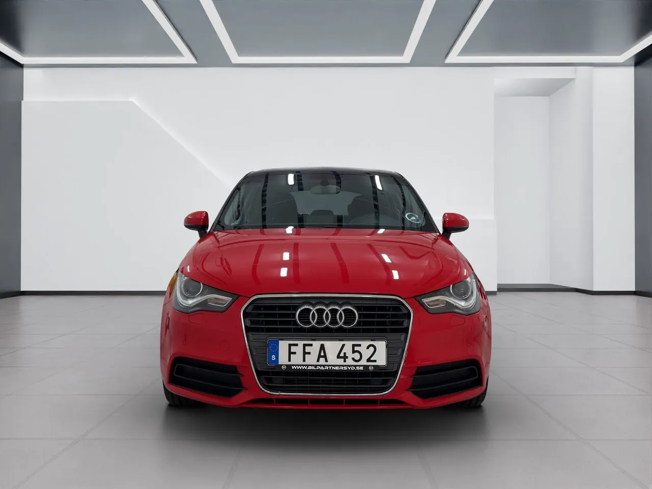 Vehicle image 2