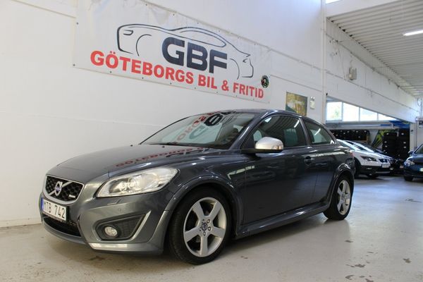 Volvo C30 D2 Momentum R-Design *Nyservad/Dragkrok* - 2012