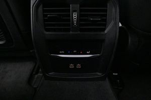 BMW i4 bild 19